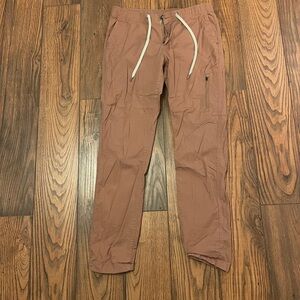 Vuori women’s Dusty Rose Ripstop Pants